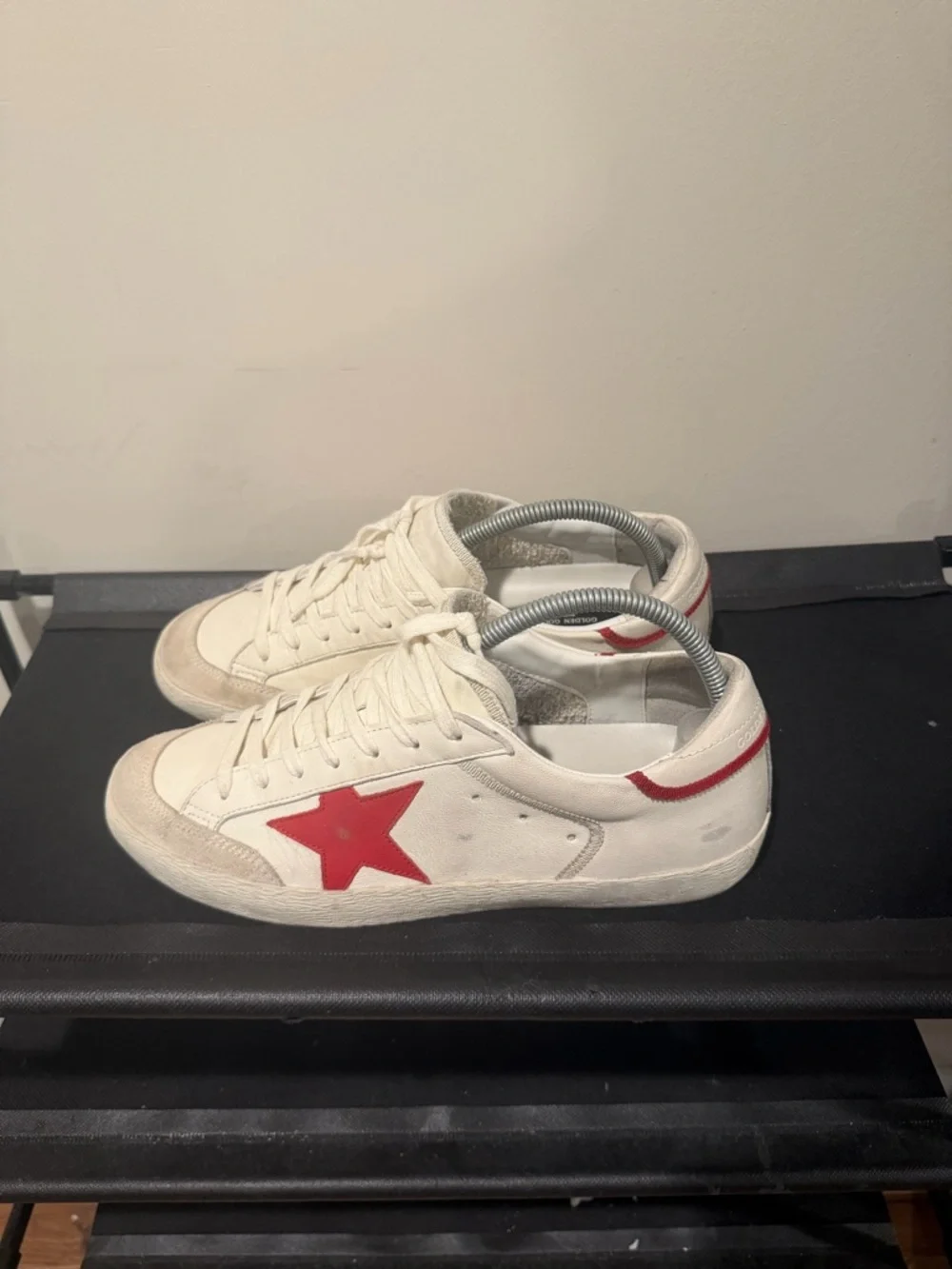 Golden Goose White Sneakers with Red Star - Picture 2 of 4